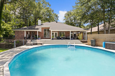 PEACEFUL LAKEFRONT RETREAT ON PRIVATE LAKE CHEROKEE! on Cherokee Golf Course in Texas - for sale on GolfHomes.com, golf home, golf lot