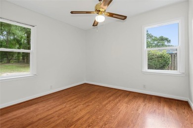 Welcome to this charming 1,530 square foot brick and slab, low on Magnolia Grove Golf Club in Alabama - for sale on GolfHomes.com, golf home, golf lot