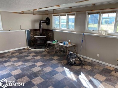 Welcome to this 1,200 sq ft tri-level home, perfectly positioned on Green Acres Golf Club in Iowa - for sale on GolfHomes.com, golf home, golf lot