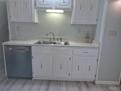 Don't miss this wonderful updated ranch home on in the Private on Terre Du Lac Golf and Country Club in Missouri - for sale on GolfHomes.com, golf home, golf lot