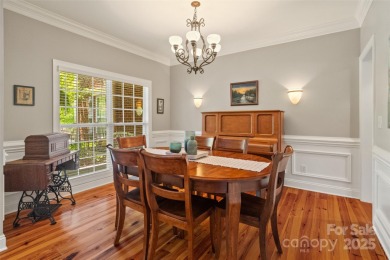 Incredible value *** This spacious 6-bed/3 full bath on Tega Cay Golf Club in South Carolina - for sale on GolfHomes.com, golf home, golf lot
