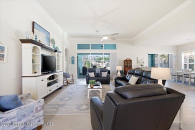 2003 Addison Osprey pool home on .32 acre backing to on Glen Lakes Country Club in Florida - for sale on GolfHomes.com, golf home, golf lot