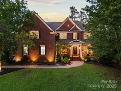 Incredible value *** This spacious 6-bed/3 full bath on Tega Cay Golf Club in South Carolina - for sale on GolfHomes.com, golf home, golf lot