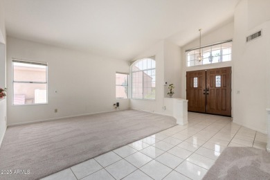 This charming 2 bed, 2 bath Ventana model in Sun Lakes' on Cottonwood Country Club in Arizona - for sale on GolfHomes.com, golf home, golf lot
