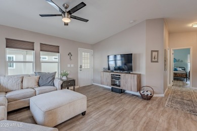 Charming furnished 2 bedroom, 2 bath, plus bonus room home with on Viewpoint Golf Resort in Arizona - for sale on GolfHomes.com, golf home, golf lot