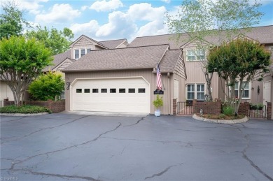 Highly sought after golf course front townhome in Warwicke Place on Bermuda Run Country Club in North Carolina - for sale on GolfHomes.com, golf home, golf lot