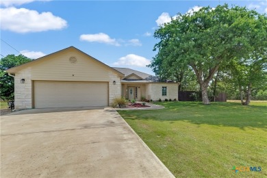 This 3-bedroom, 2-bathroom home offers 1,930 sq ft of on Packsaddle Country Club in Texas - for sale on GolfHomes.com, golf home, golf lot