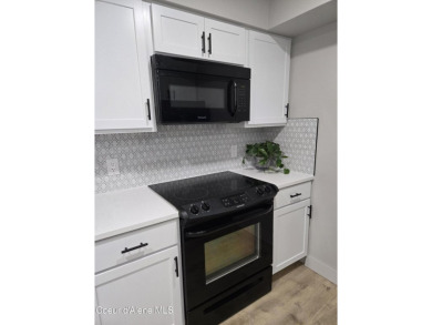 Discover the perfect blend of comfort and convenience with this on Twin Lakes Village Golf Course in Idaho - for sale on GolfHomes.com, golf home, golf lot