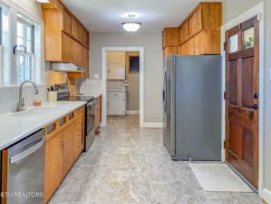 Dreaming of the perfect blend of modern living and country on La Follette Country Club in Tennessee - for sale on GolfHomes.com, golf home, golf lot
