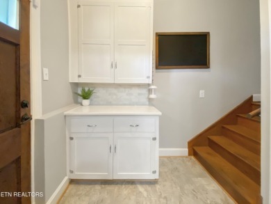 Dreaming of the perfect blend of modern living and country on La Follette Country Club in Tennessee - for sale on GolfHomes.com, golf home, golf lot