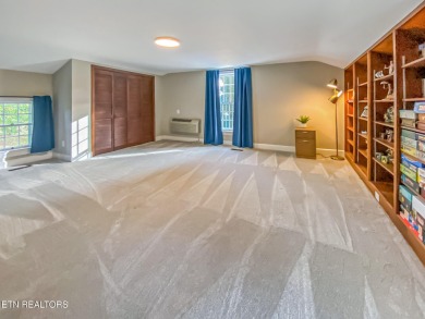 Dreaming of the perfect blend of modern living and country on La Follette Country Club in Tennessee - for sale on GolfHomes.com, golf home, golf lot