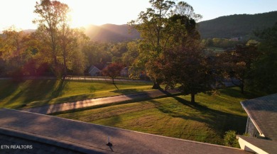 Dreaming of the perfect blend of modern living and country on La Follette Country Club in Tennessee - for sale on GolfHomes.com, golf home, golf lot