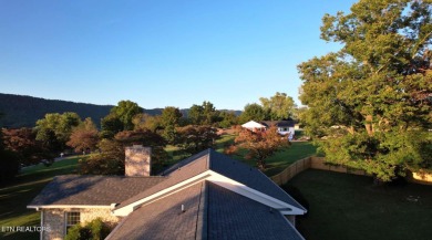 Dreaming of the perfect blend of modern living and country on La Follette Country Club in Tennessee - for sale on GolfHomes.com, golf home, golf lot
