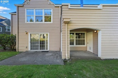 Welcome to 8515 SW Curry Rd, a beautifully updated 1-bedroom on Charbonneau Golf Club in Oregon - for sale on GolfHomes.com, golf home, golf lot