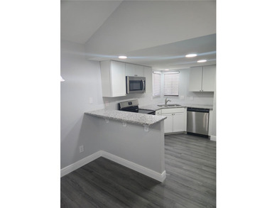 Welcome to the neighborhood of Deer Run!   A beautifully on The Country Club At Deer Run in Florida - for sale on GolfHomes.com, golf home, golf lot