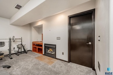 Tee Time! Location, location, location! This stunning on Central Valley Golf Club in South Dakota - for sale on GolfHomes.com, golf home, golf lot