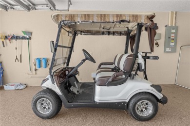 **GOLF COURSE REAR PRIVACY !**EV CAR WIRING 220 LINE** BOND on Amberwood Executive Golf Course in Florida - for sale on GolfHomes.com, golf home, golf lot