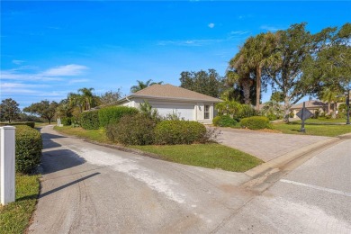 **GOLF COURSE REAR PRIVACY !**EV CAR WIRING 220 LINE** BOND on Amberwood Executive Golf Course in Florida - for sale on GolfHomes.com, golf home, golf lot