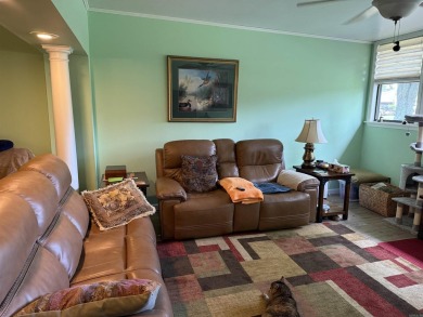 LOOKING FOR A NICE CONDO WITH EXTRA SPACE?  Check out this on Indian Hills Country Club in Arkansas - for sale on GolfHomes.com, golf home, golf lot