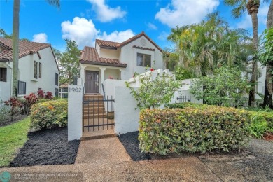 DON'T MISS OUT ON THIS  BRIGHT AND AIRY BOCA POINTE GEM. THIS 2 on Boca Pointe Country Club in Florida - for sale on GolfHomes.com, golf home, golf lot