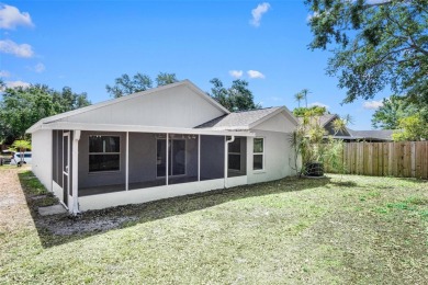 Under contract-accepting backup offers. One or more photo(s) has on Summerfield Crossing Golf Club in Florida - for sale on GolfHomes.com, golf home, golf lot