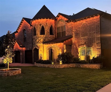 PRISTINE EAGLE MOUNTAIN LAKE CUSTOM HOME! 5 bedroom 4 full baths on Eagle Mountain Country Club  in Texas - for sale on GolfHomes.com, golf home, golf lot