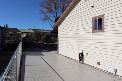 MANY FEATURES RECENTLY UPGRADED INCLUDING FLOORS, BATH; AARIZONA on Prescott Golf and Country Club in Arizona - for sale on GolfHomes.com, golf home, golf lot