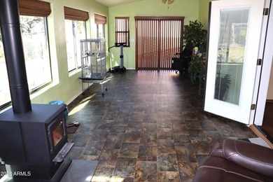 MANY FEATURES RECENTLY UPGRADED INCLUDING FLOORS, BATH; AARIZONA on Prescott Golf and Country Club in Arizona - for sale on GolfHomes.com, golf home, golf lot