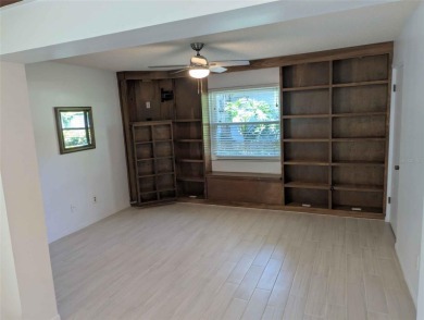 NO FLOOD ZONE-- Move-in ready with major upgrades already on St. Petersburg Country Club in Florida - for sale on GolfHomes.com, golf home, golf lot