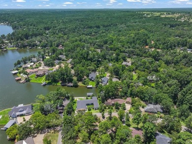 Discover this charming 2-bedroom, 2-bath home in Hideaway Lake on Hide-A-Way Lake Golf Course in Texas - for sale on GolfHomes.com, golf home, golf lot