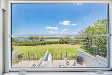 WELCOME TO PARADISE and discover waterfront living at its best! on The Dunedin Country Club in Florida - for sale on GolfHomes.com, golf home, golf lot