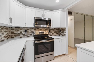 Move right into this SPECTACULAR REMODELED 2-bedroom, 2-bath on Kings Point Golf -Flanders Way in Florida - for sale on GolfHomes.com, golf home, golf lot