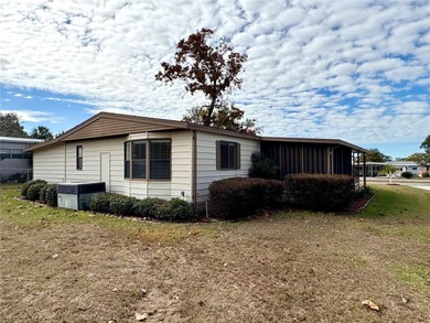 Welcome to this charming, beautifully maintained 2-Bedroom on High Point Golf Club, Inc. in Florida - for sale on GolfHomes.com, golf home, golf lot