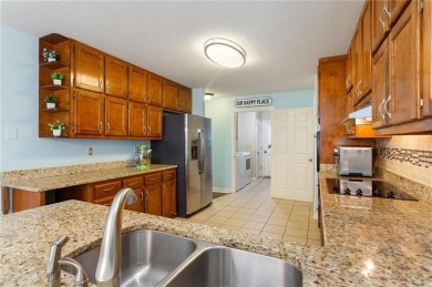 Welcome to this beautifully updated 4 bedroom, 3 bath on Canongate Golf Club in Georgia - for sale on GolfHomes.com, golf home, golf lot