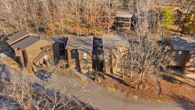 Adorable well cared for upper level 2 bed 2 bath condo located on Woodson Bend Resort in Kentucky - for sale on GolfHomes.com, golf home, golf lot