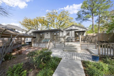 Currently operating as a STR! A must see unique, versatile use on City Park Golf Course in Louisiana - for sale on GolfHomes.com, golf home, golf lot