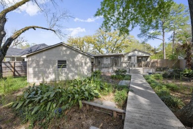 Currently operating as a STR! A must see unique, versatile use on City Park Golf Course in Louisiana - for sale on GolfHomes.com, golf home, golf lot