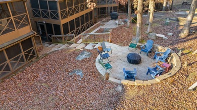 Adorable well cared for upper level 2 bed 2 bath condo located on Woodson Bend Resort in Kentucky - for sale on GolfHomes.com, golf home, golf lot