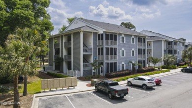 Beautifully maintained 2 bedroom, 2 bath condo in Sea Trail on Oyster Bay Golf Links in North Carolina - for sale on GolfHomes.com, golf home, golf lot
