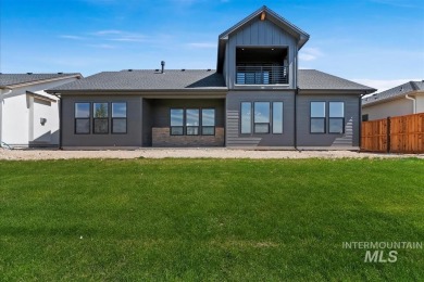 The Maple plan by Tresidio Homes is located in the breathtaking on Falcon Crest Golf Club in Idaho - for sale on GolfHomes.com, golf home, golf lot