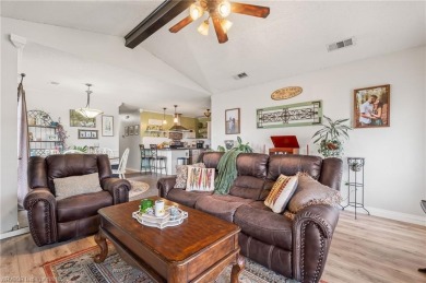 Come see this charming house on the corner! This 3 bed, 2 on Vache-Grasse Country Club in Arkansas - for sale on GolfHomes.com, golf home, golf lot