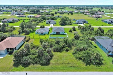 Exclusively presented by Sunland Real Estate: Fantastic on Rotonda Golf and Country Club The Palms Course in Florida - for sale on GolfHomes.com, golf home, golf lot