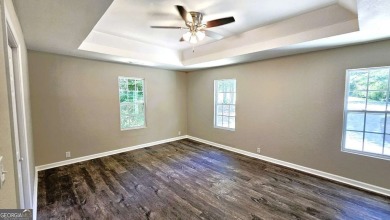 Welcome home to 389 Waxwing Drive!! Adorable renovated tri-level on Turtle Cove Golf Course in Georgia - for sale on GolfHomes.com, golf home, golf lot