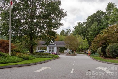 If you are looking for long range Views look no further!  North on Kenmure Country Club in North Carolina - for sale on GolfHomes.com, golf home, golf lot