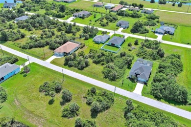 Exclusively presented by Sunland Real Estate: Fantastic on Rotonda Golf and Country Club The Palms Course in Florida - for sale on GolfHomes.com, golf home, golf lot