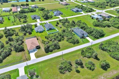 Exclusively presented by Sunland Real Estate: Fantastic on Rotonda Golf and Country Club The Palms Course in Florida - for sale on GolfHomes.com, golf home, golf lot