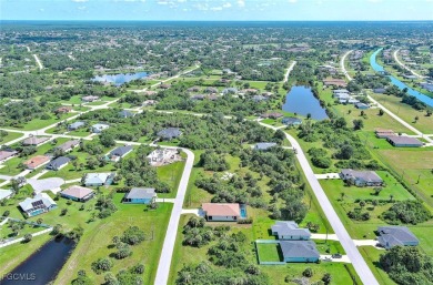 Exclusively presented by Sunland Real Estate: Fantastic on Rotonda Golf and Country Club The Palms Course in Florida - for sale on GolfHomes.com, golf home, golf lot