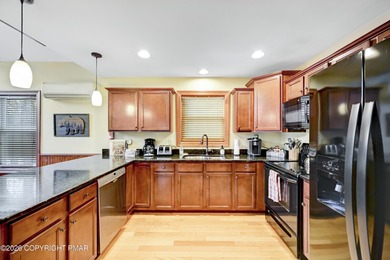 STR Opportunity! Approx 100k in revenues. Warm, inviting, and on Split Rock Resort and Country Club in Pennsylvania - for sale on GolfHomes.com, golf home, golf lot