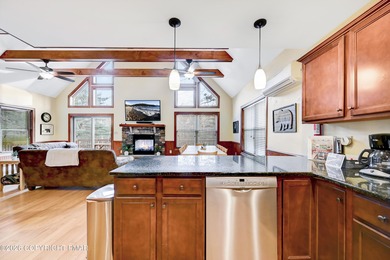 STR Opportunity! Approx 100k in revenues. Warm, inviting, and on Split Rock Resort and Country Club in Pennsylvania - for sale on GolfHomes.com, golf home, golf lot