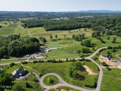 The Virginian neighborhood is the premiere golf community in on Virginian Golf Club in Virginia - for sale on GolfHomes.com, golf home, golf lot